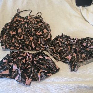 Epic Threads Girl’s Tank and Shorts